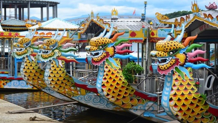 Trải nghiệm Huế về đêm (4)